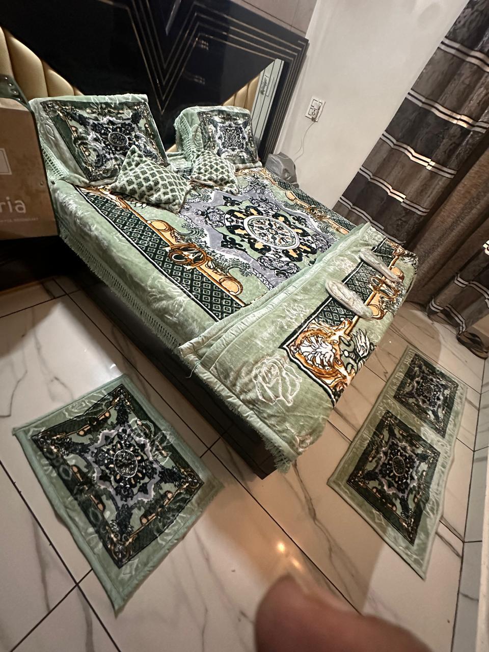 10 pcs Wedding Bedsheet Set with Rugs