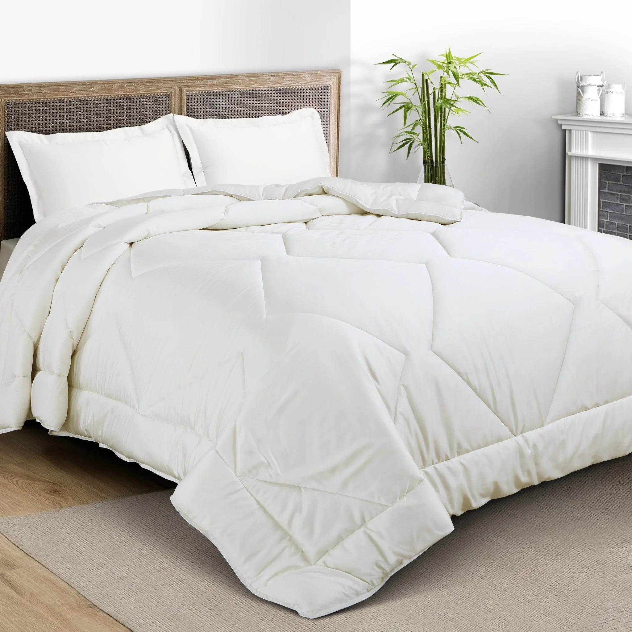 Heavy GSM Winter Comforter - Image 2